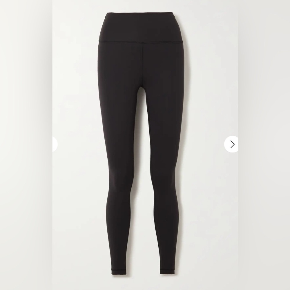 Black Lululemon Wundertrain leggings - size 4
